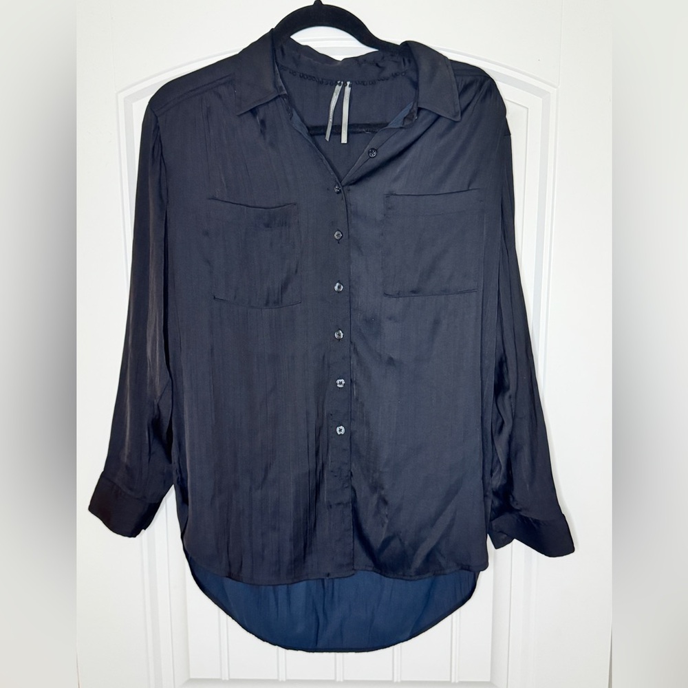 Anthropologie Shirt Womens Small  Black Long Sleeve pleated Button Satin Blouse